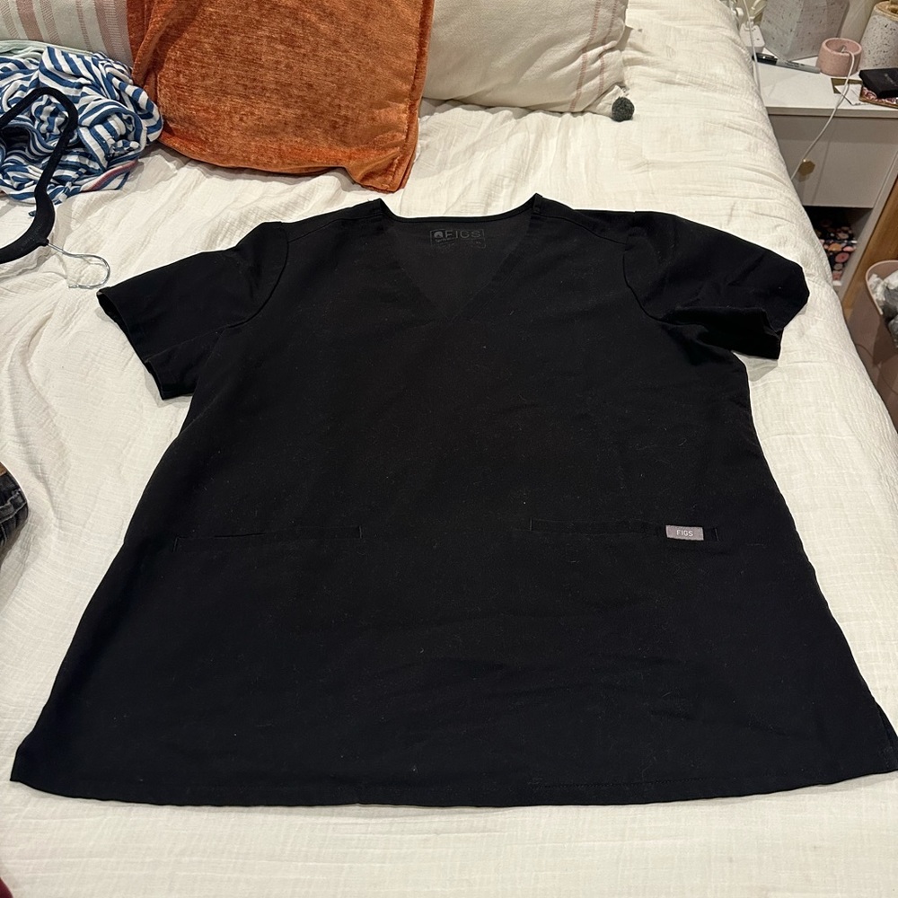 figs black casma 3 pocket scrub top